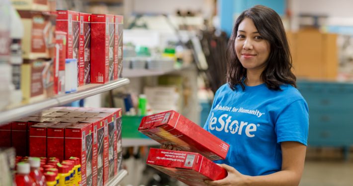 volunteer stocking shelves