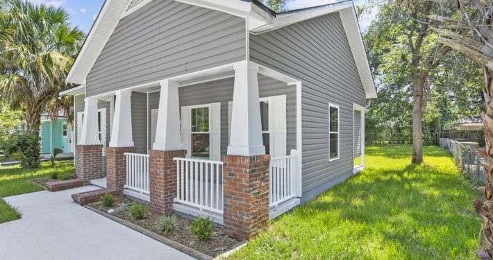 side view of the front of the house